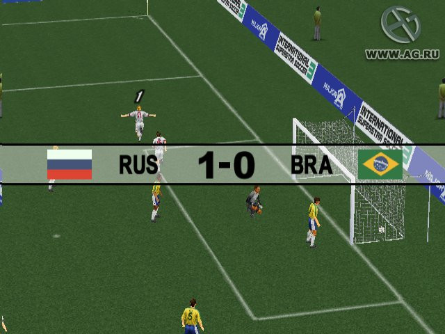 International Superstar Soccer 3 - кадр 1