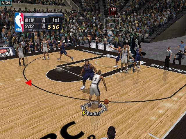 NBA Inside Drive 2004 - кадр 2