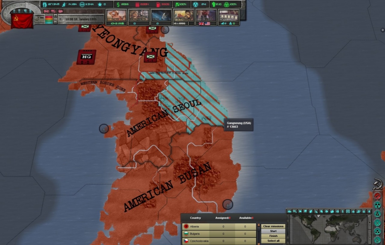 East vs. West: A Hearts of Iron Game - кадр 13