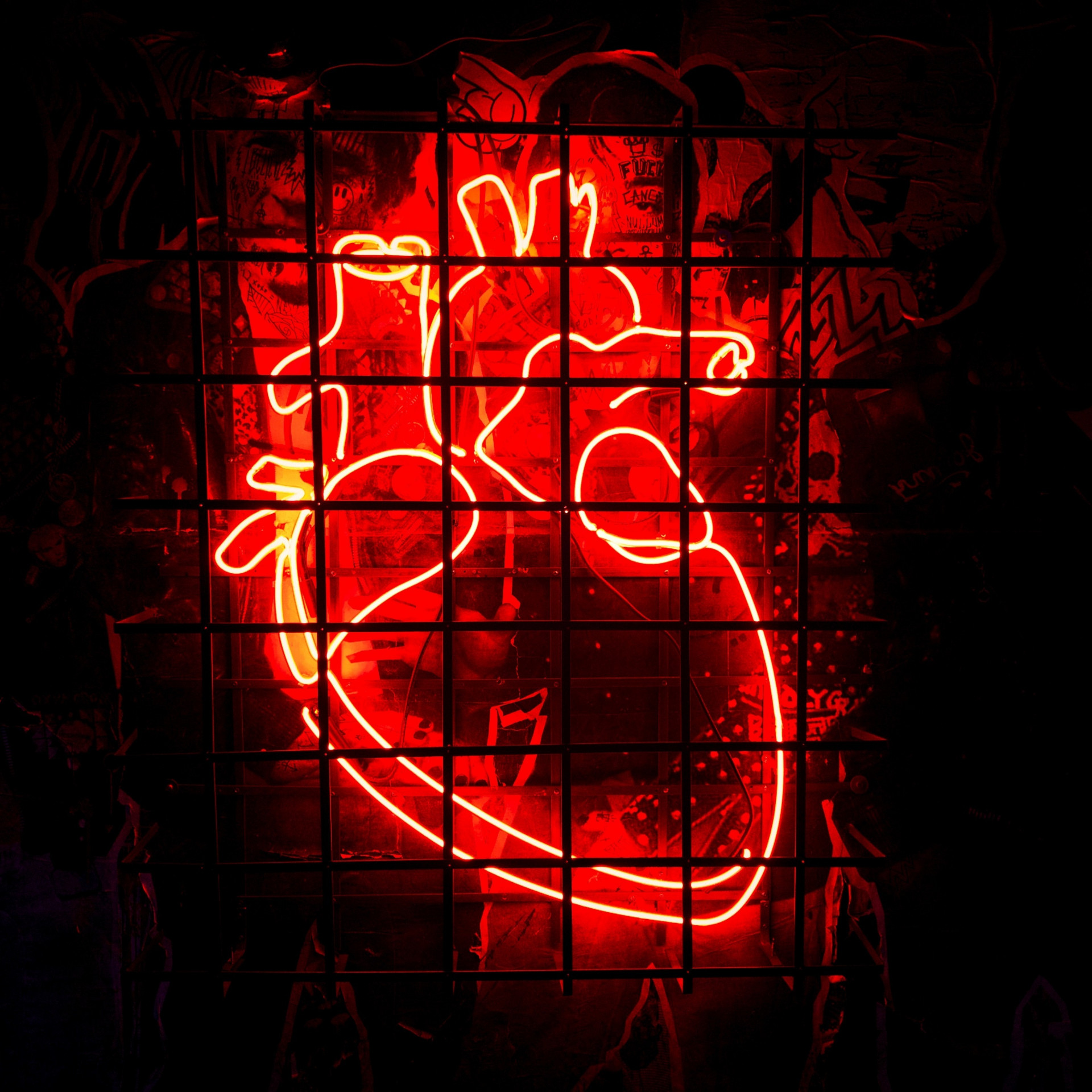 Bleeding Neon (itch) - кадр 1