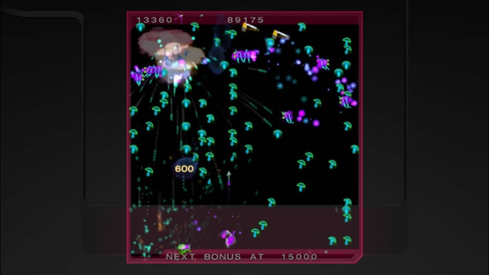Centipede & Millipede - кадр 5