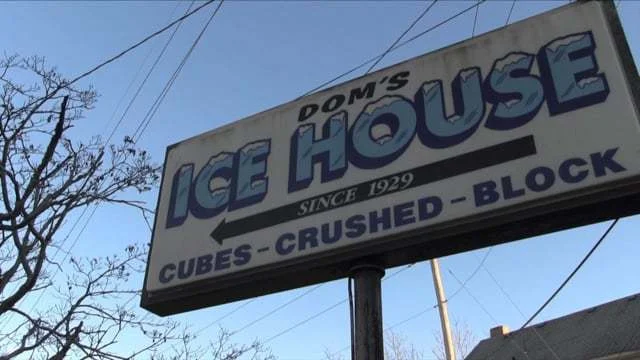Dom's Ice house - fan game (itch) Dom's Ice house - fan game (itch)