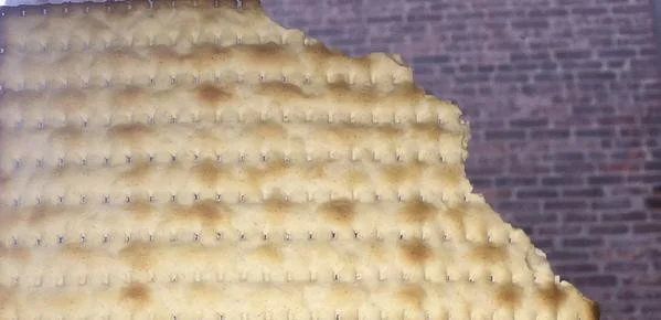 BRITTLE (itch) BRITTLE (itch)