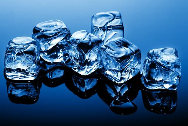 Ice Cubes (itch) Ice Cubes (itch)