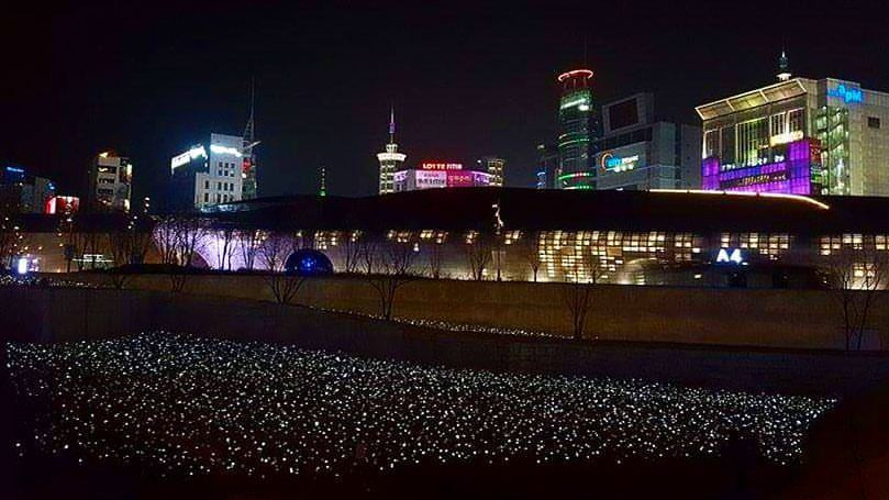 Dongdaemun Lights (itch) Dongdaemun Lights (itch)