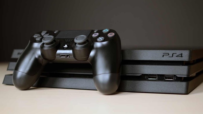 Продажи консолей семейства PS4 в рознице Японии выросли на 958% - изображение обложка