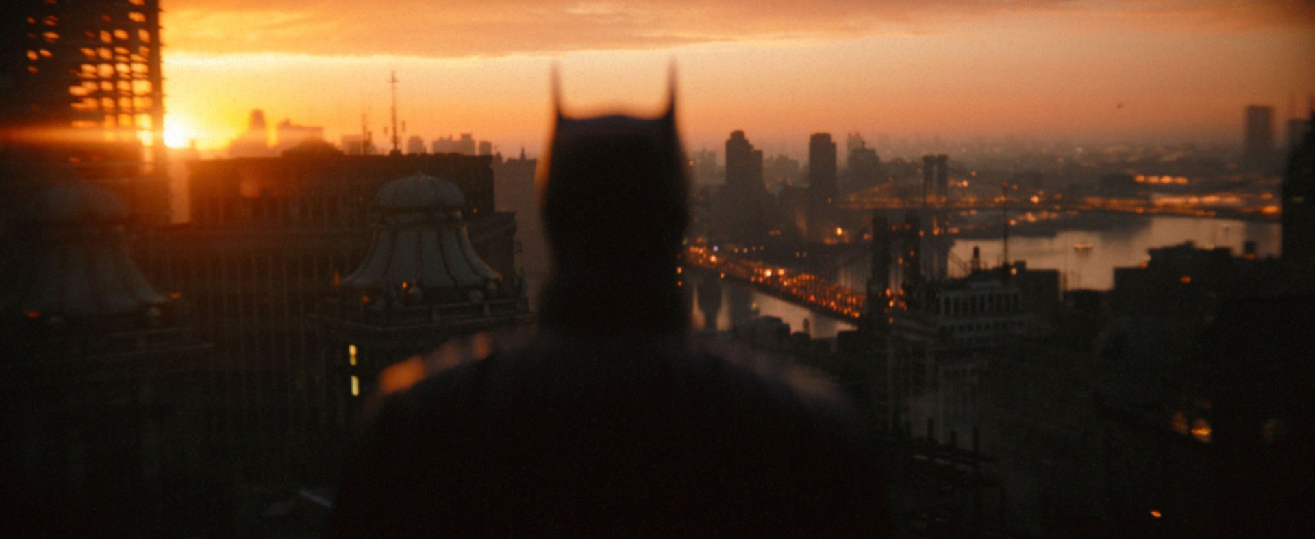 «Это не просто сигнал»: на DC FanDome покажут новый трейлер «Бэтмена» - изображение 1 «Это не просто сигнал»: на DC FanDome покажут новый трейлер «Бэтмена» - фото 1