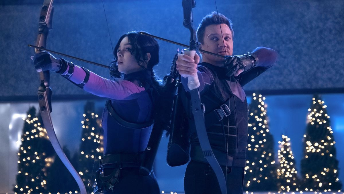 На Disney+ состоялась премьера сериала Marvel про Соколиного Глаза - изображение обложка
