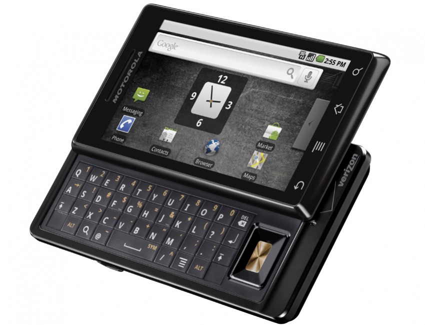 Сенсорные дисплеи вытеснят клавиатуры в сотовых телефонах? - изображение обложка