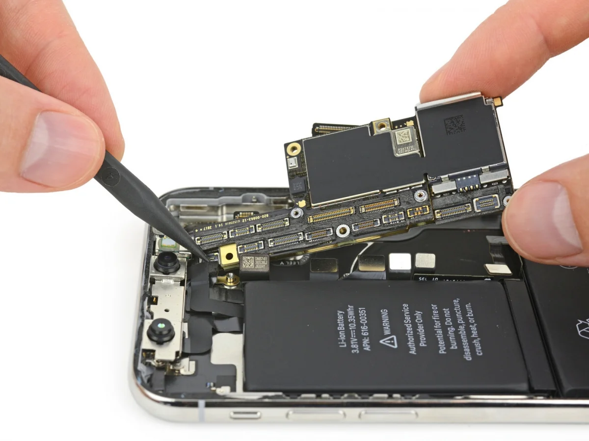 Специалисты оценили ремонтопригодность iPhone X - фото 4