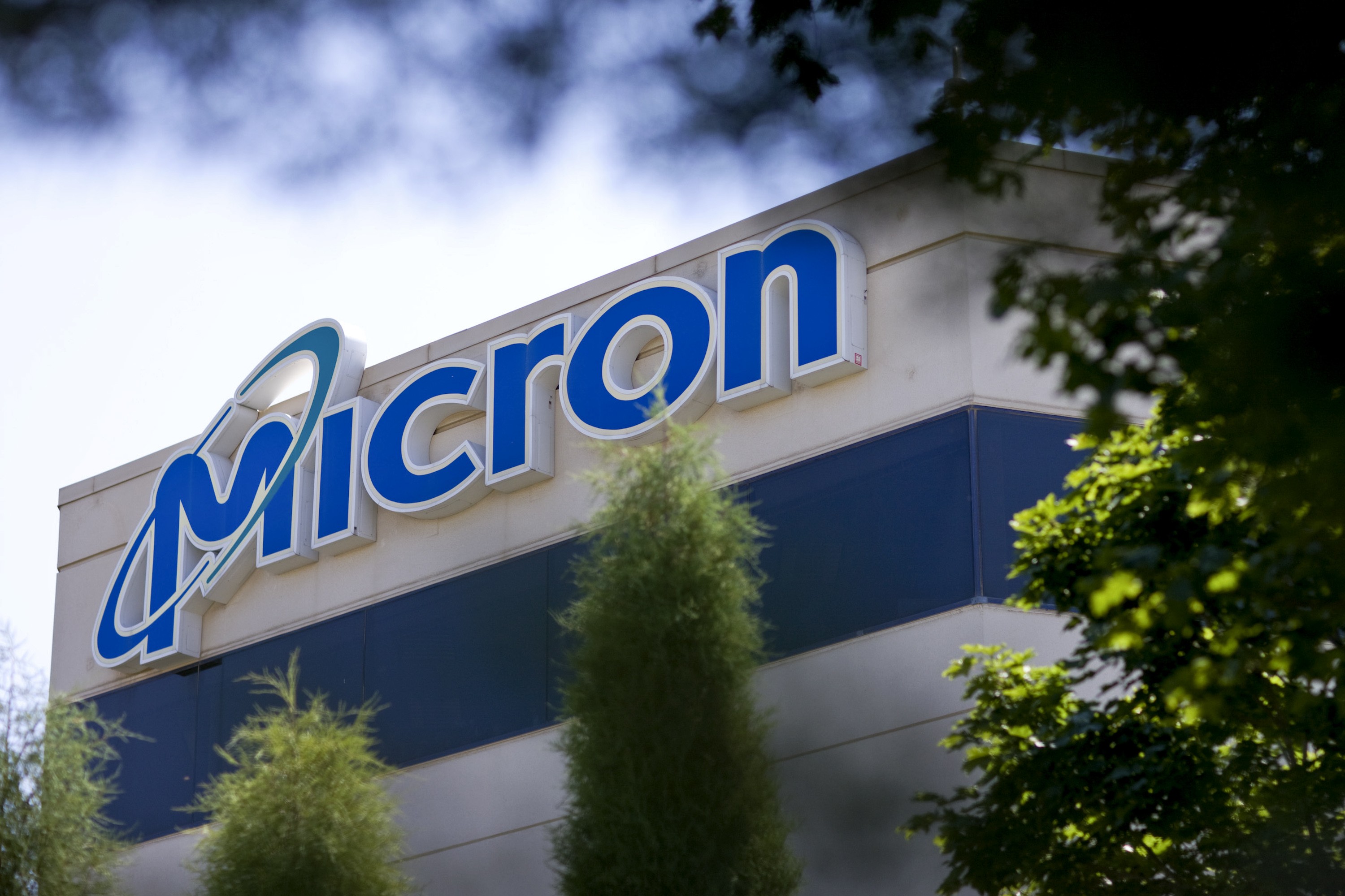 Micron готовит SSD с памятью OLC - изображение обложка