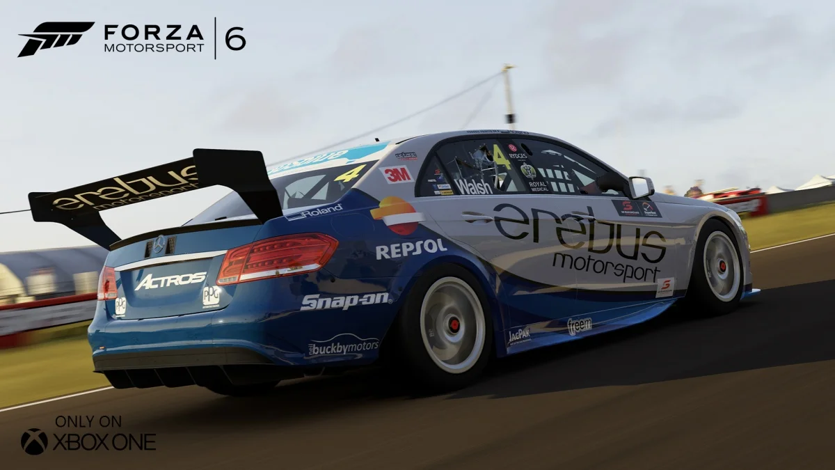 В Forza Motorsport 6 добавят 10 машин с чемпионата V8 Supercars Australia - фото 1