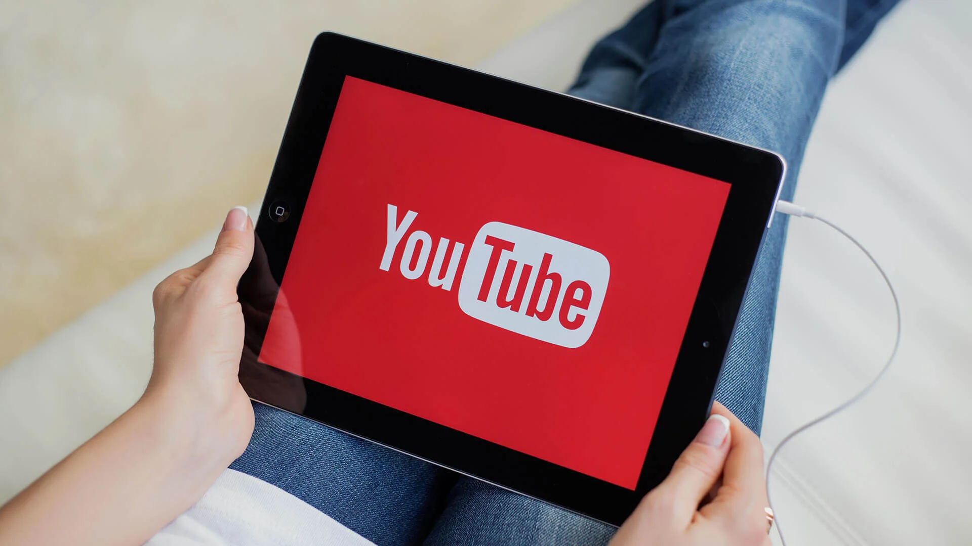 СМИ: YouTube доступен в России, и руководство Google удивляет это - изображение обложка