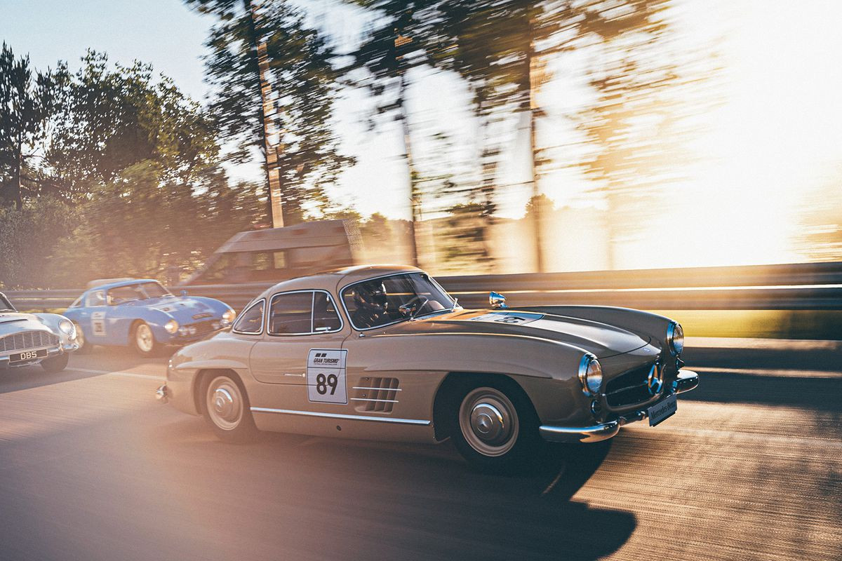 Авторы Gran Turismo 7 извинились за проблемы и предложили компенсацию - изображение обложка