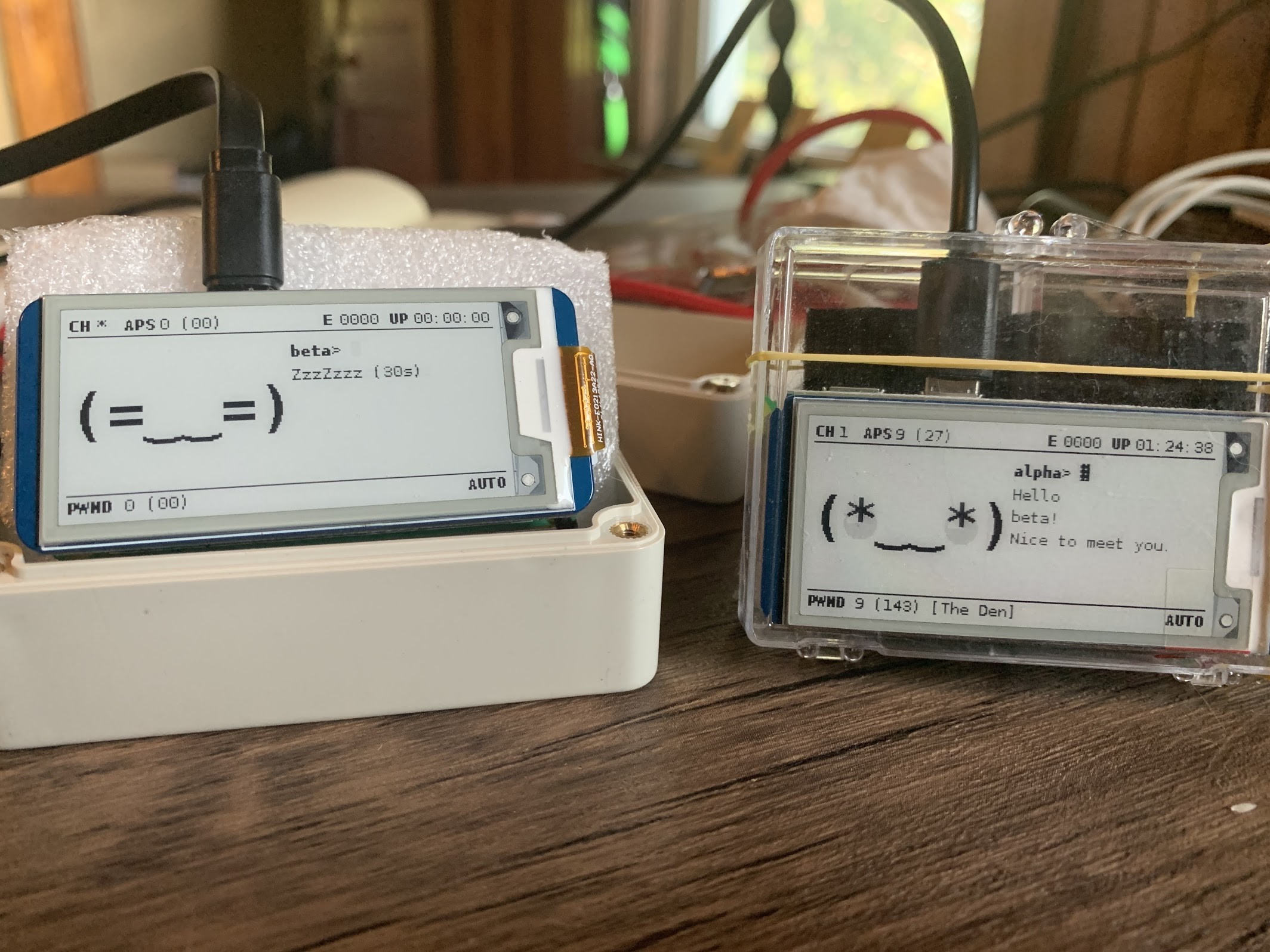 Выпущена игрушка Pwnagotchi для взлома Wi-Fi-сетей - изображение обложка