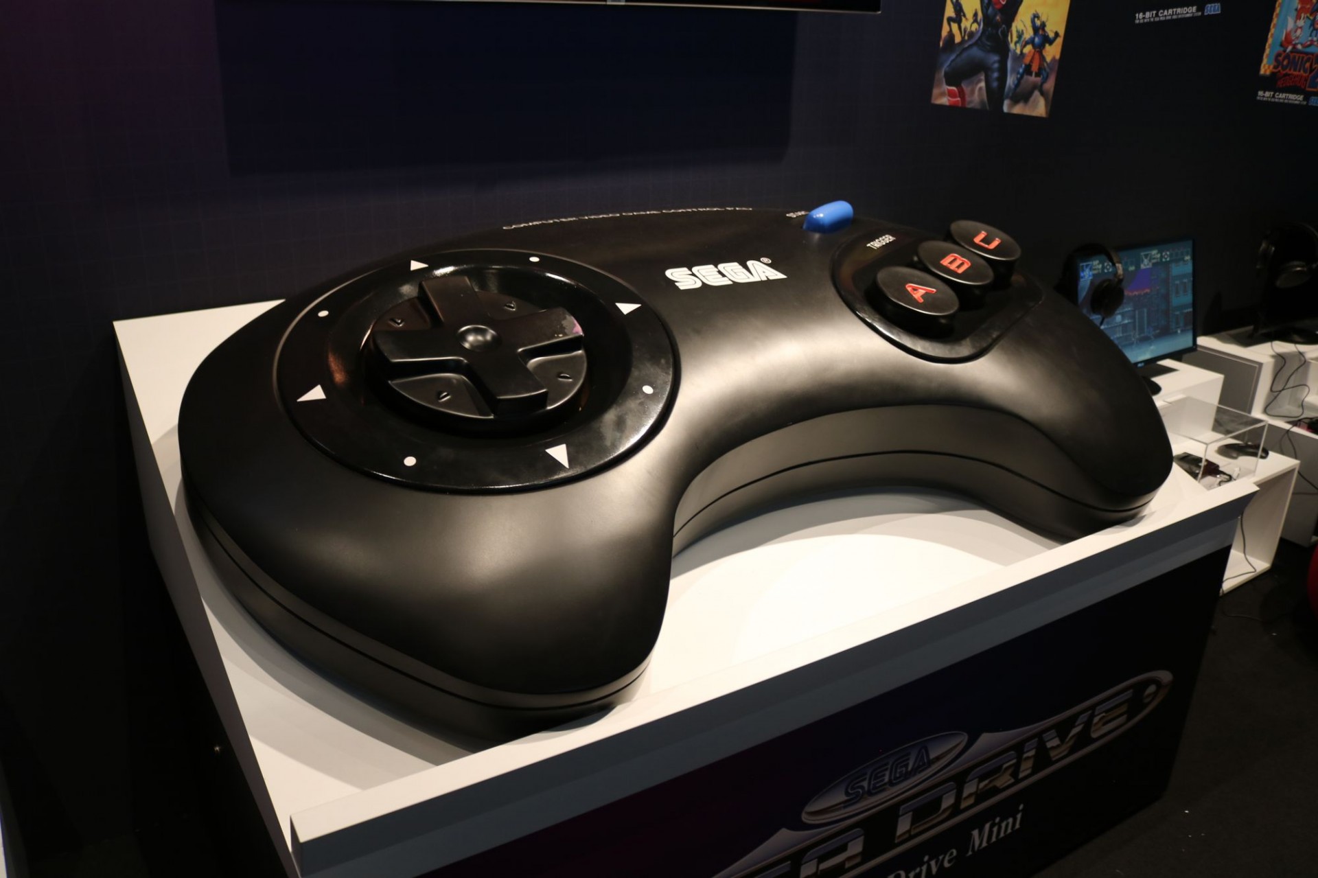 Август, игры, Кёльн: фоторепортаж с gamescom 2019 - изображение 71 Август, игры, Кёльн: фоторепортаж с gamescom 2019 - фото 71
