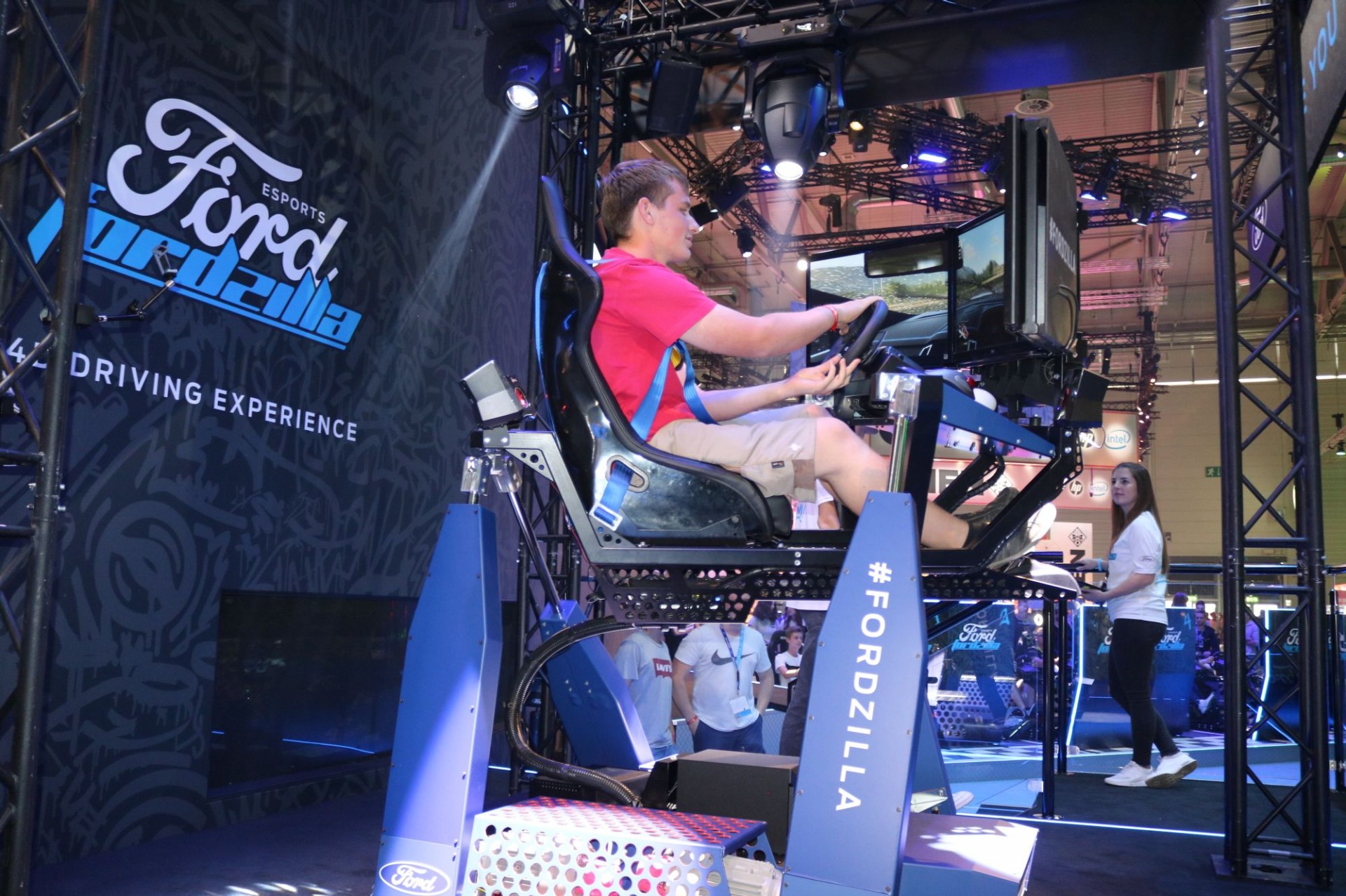 Август, игры, Кёльн: фоторепортаж с gamescom 2019 - изображение 93 Август, игры, Кёльн: фоторепортаж с gamescom 2019 - фото 93