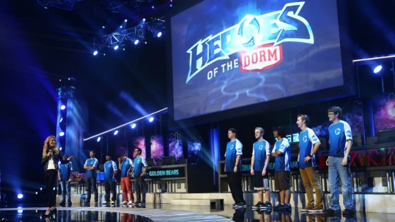 Blizzard и Facebook проведут турнир по Heroes of the Storm для студентов - фото 1