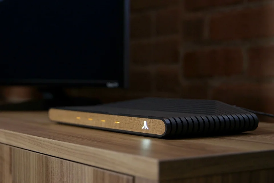 Новая консоль Atari выйдет весной 2019-го - фото 1