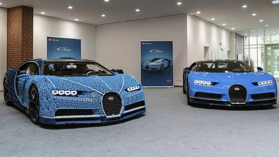 Из деталей LEGO собрали полноразмерную модель Bugatti Chiron - фото 1