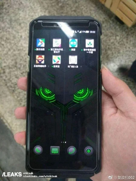 Опубликованы новые фото игрового смартфона Xiaomi Black Shark 2 - фото 2