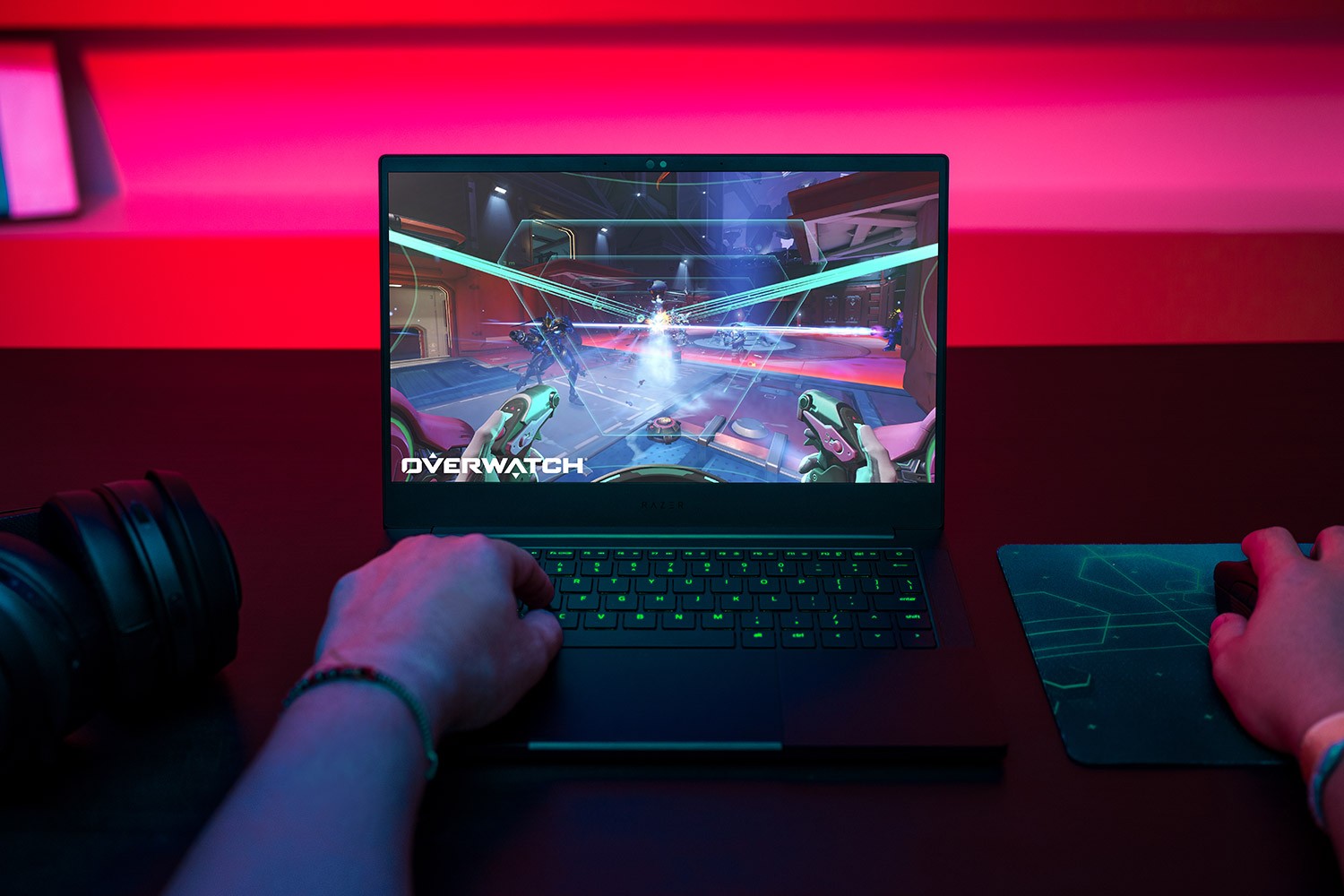 Razer представила 13-дюймовый игровой ноутбук Blade Stealth 13 - изображение обложка