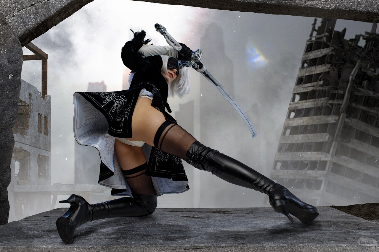 Косплеер показала обворожительный образ 2B из Nier: Automata - изображение обложка