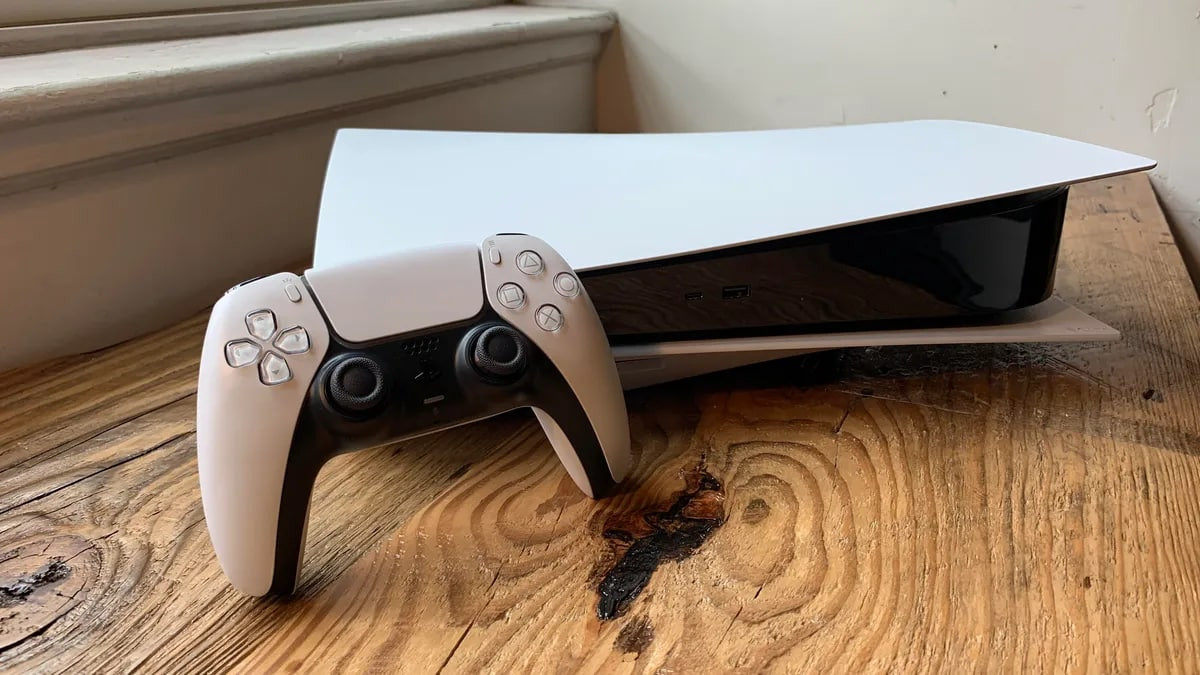 Хендерсон: Sony хочет отгрузить 30 млн PS5 в 2023 финансовом году - изображение обложка
