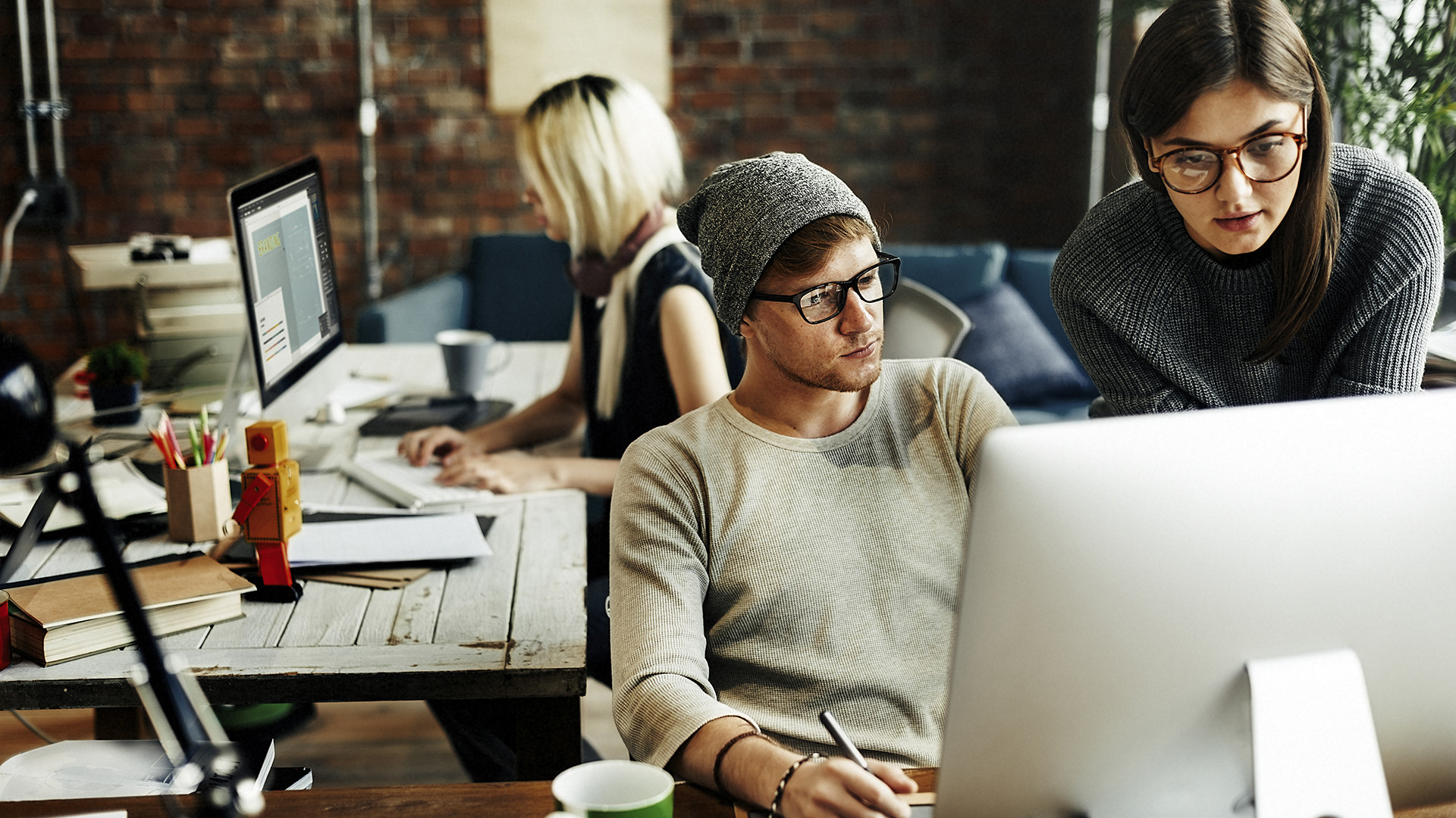 Число образовательных программ в игровой индустрии выросло на 50% - изображение обложка