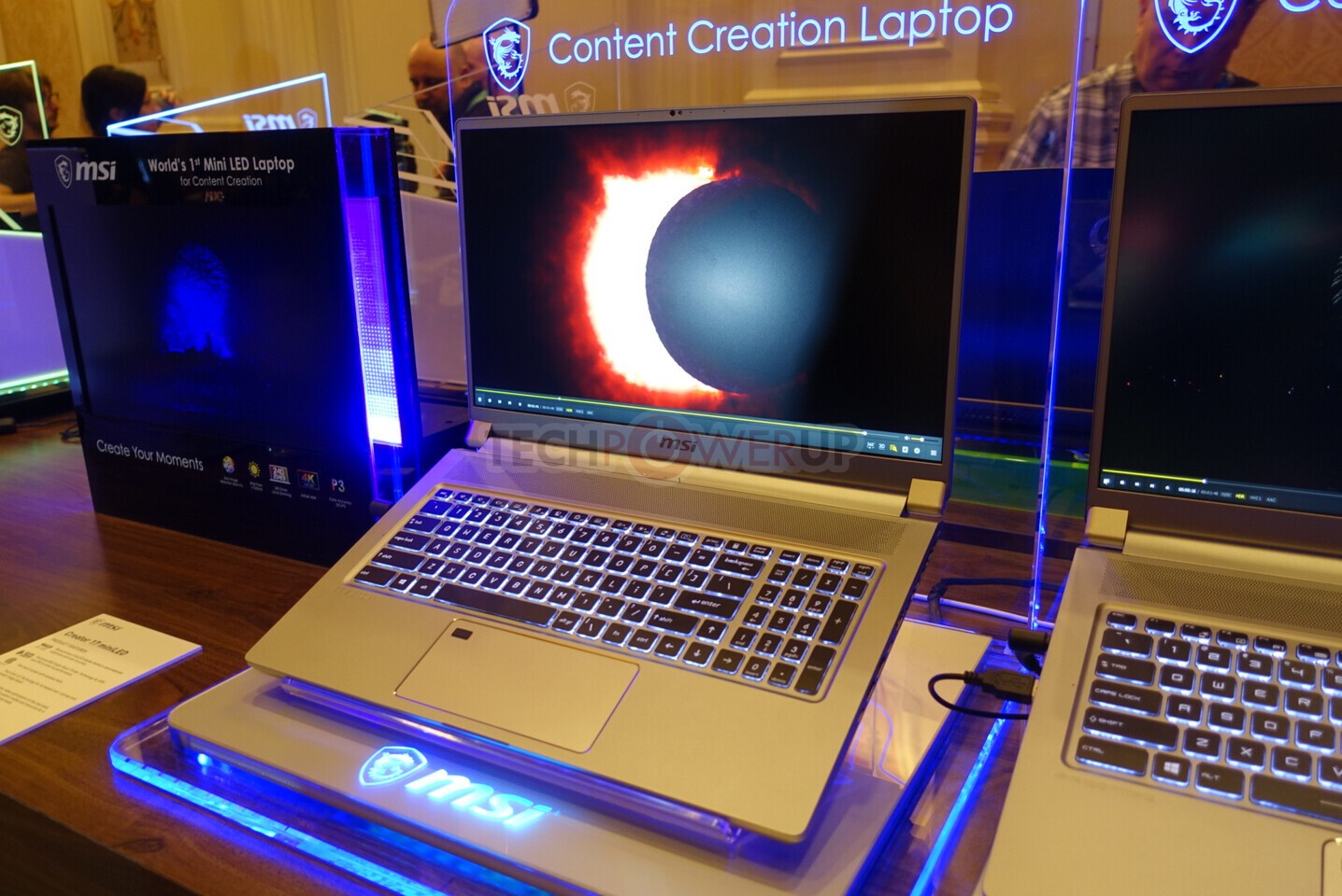 CES 2020: представлен первый в мире ноутбук с экраном Mini LED - изображение обложка