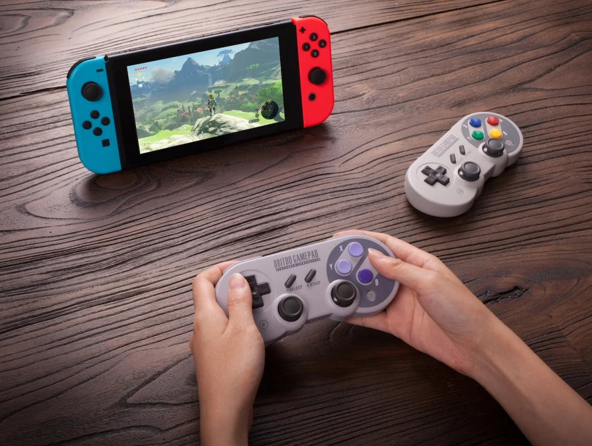 8Bitdo выпустит для Nintendo Switch контроллеры в стиле геймпадов для SNES - фото 1