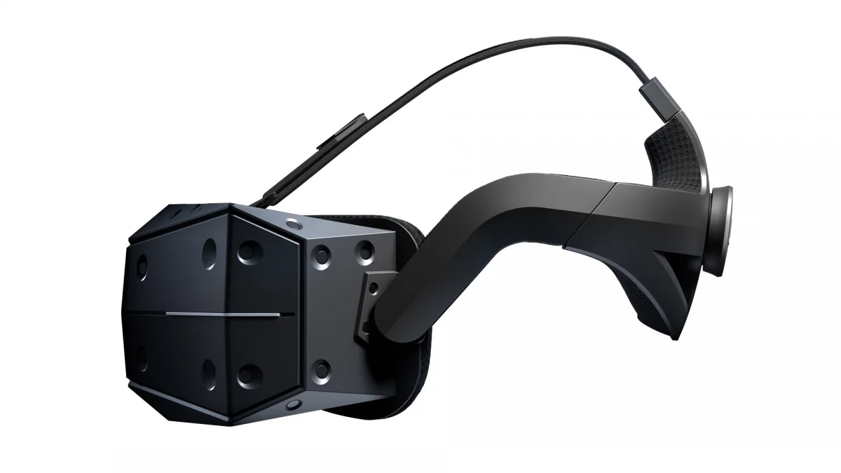 VR-гарнитура StarVR One умеет отслеживать направление взгляда - фото 1