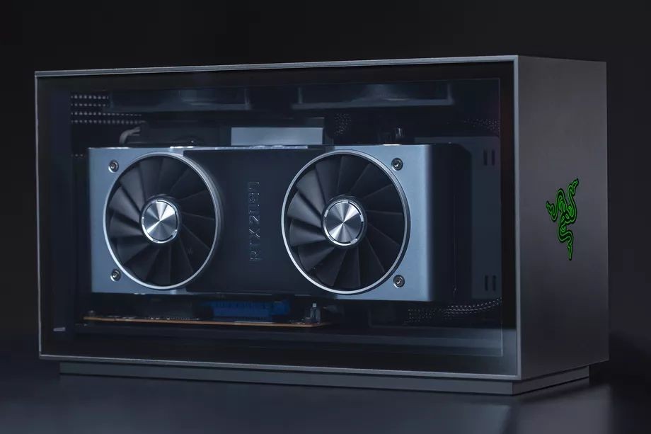 CES 2020: модульный PC Razer Tomahawk, игровой роутер и геймпад для смартфона - изображение обложка