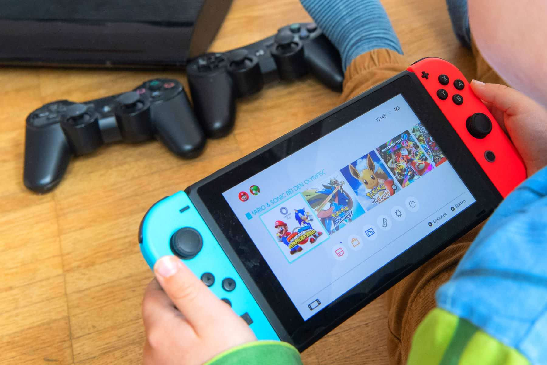 Вчера онлайн-сервисы Nintendo Switch оказались недоступны — видимо, из-за Рождества - изображение обложка
