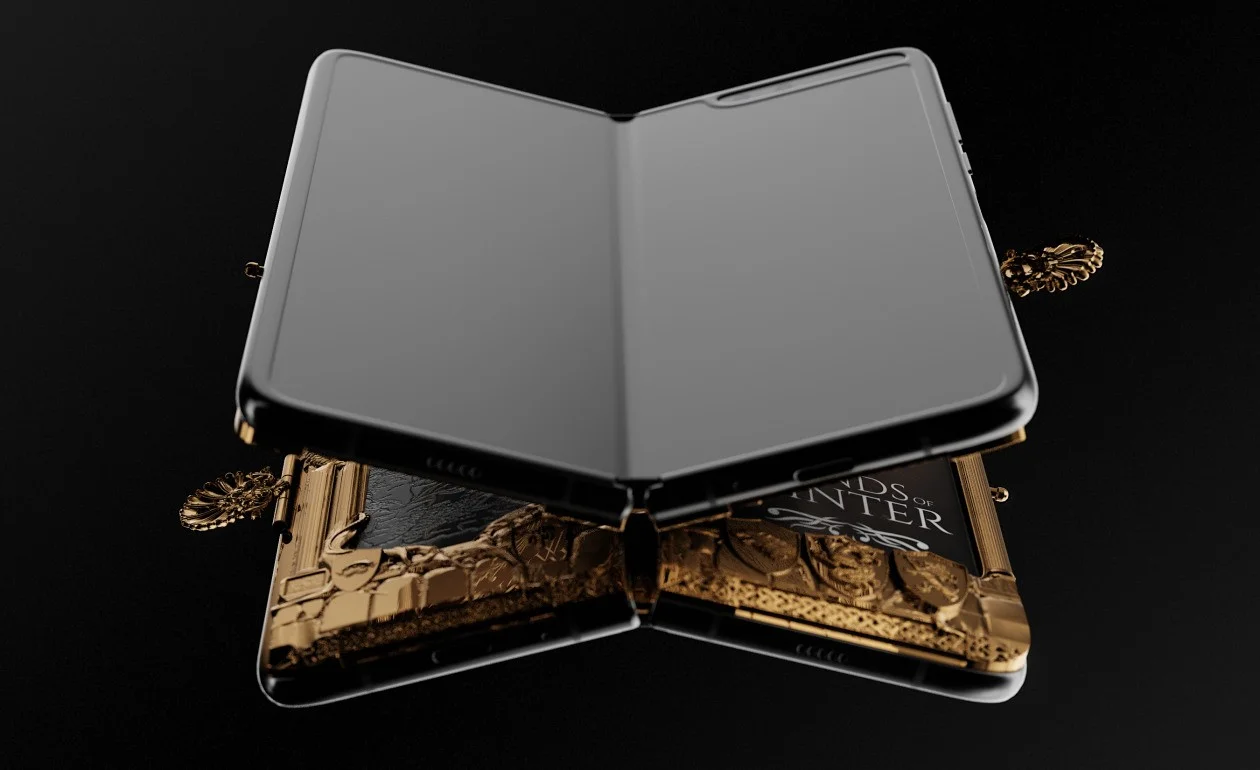 Caviar выпустила складной смартфон Samsung Galaxy Fold на тему «Игры престолов» - фото 3
