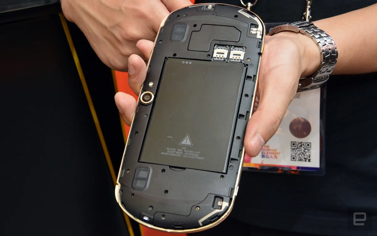 Китайская компания Snail Mobile выпустит игровой смартфон i7 - фото 7