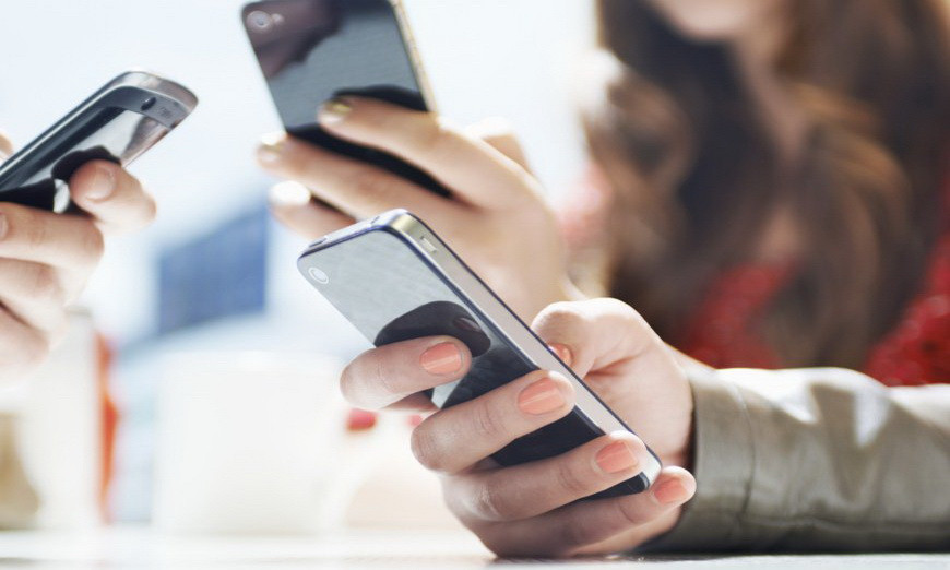 Минцифры рекомендовало операторам ограничить безлимитные тарифы - изображение обложка