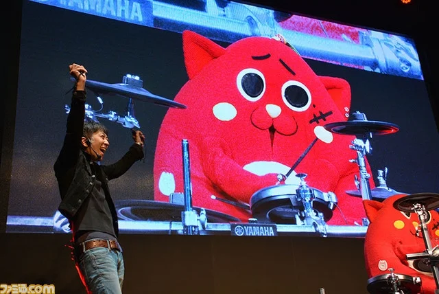 Главным героем Tokyo Game Show стал красный кот - фото 1
