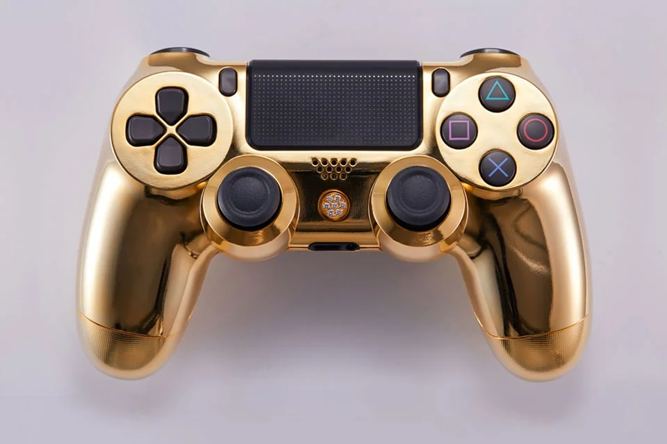 В продажу поступил контроллер PS4 из золота с бриллиантами - фото 1