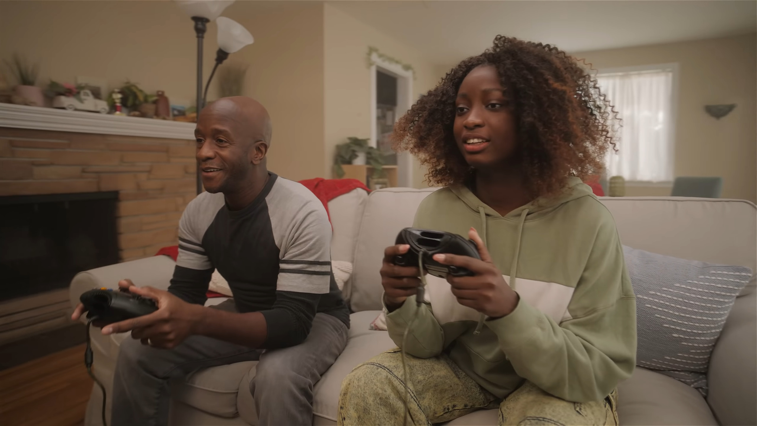 Играем уже 20 лет — Microsoft впустила трогательное видео в честь юбилея Xbox - изображение обложка