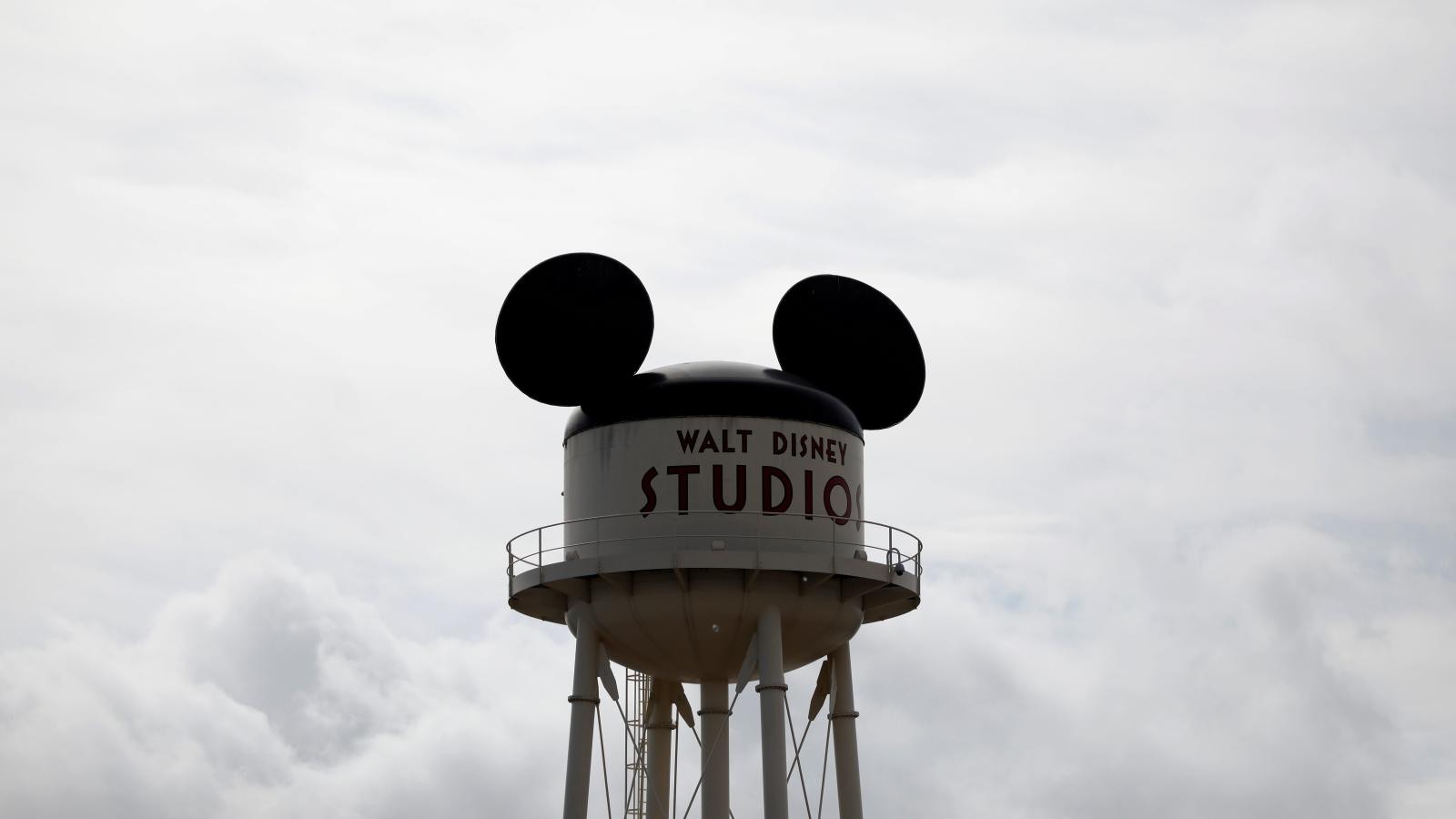 Из-за коронавируса Disney потеряет порядка 1,4 миллиарда долларов - изображение обложка