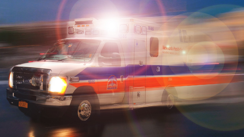 Авторы Ambulance Simulator показали кусочек оживлённого города - изображение обложка
