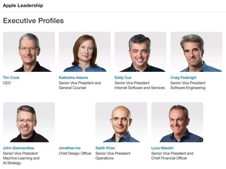 С сайта Apple убрали информацию о Джони Айве - фото 1