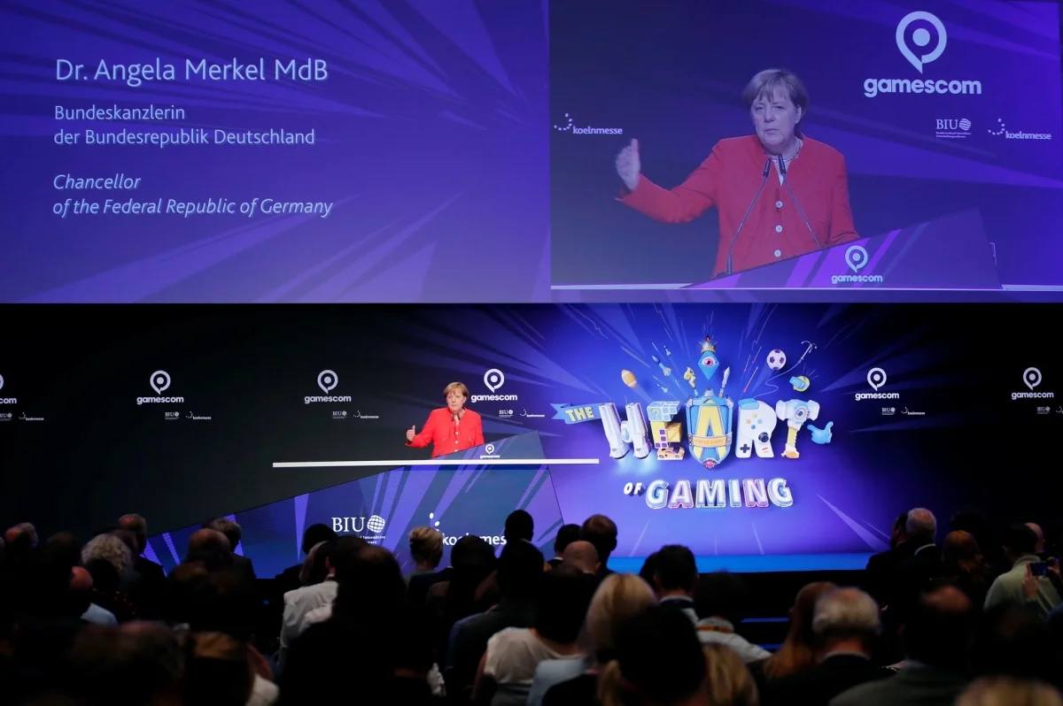 Ангела Меркель открыла gamescom 2017 - фото 1