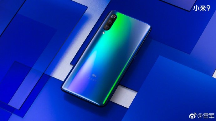 Опубликованы официальные фото флагманского смартфона Xiaomi Mi 9 - фото 3