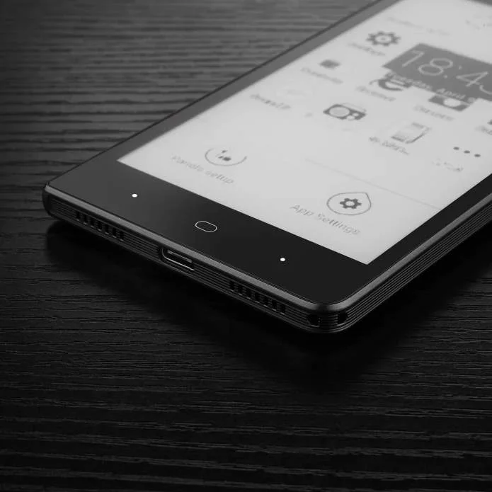 Kingrow K1 — странный и дорогой смартфон с экраном E Ink - фото 1