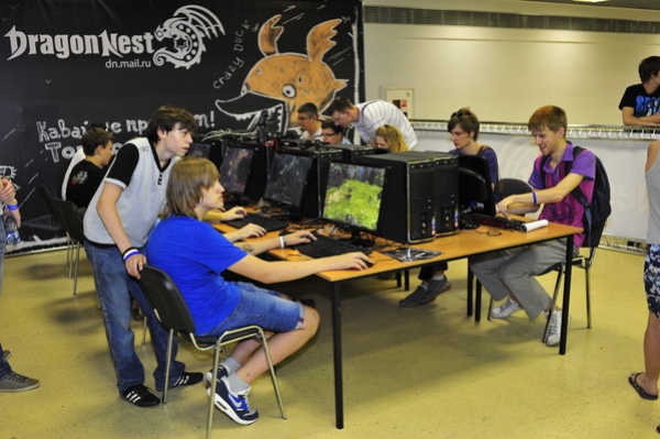 Сотрудники Crytek посетили фестиваль Warfest - фото 2