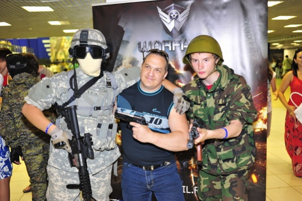 Сотрудники Crytek посетили фестиваль Warfest - фото 3