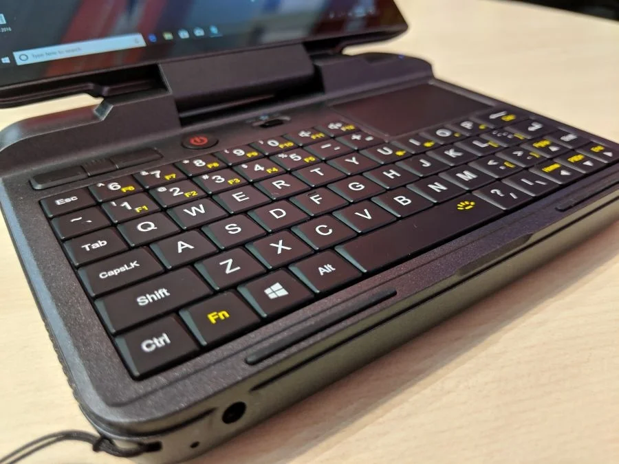 Мини-лэптоп GPD Micro PC показали на CES 2019 - фото 2