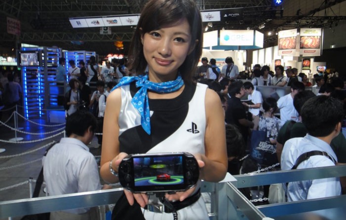 Vita получит 200 игр с приставки PSP - изображение обложка